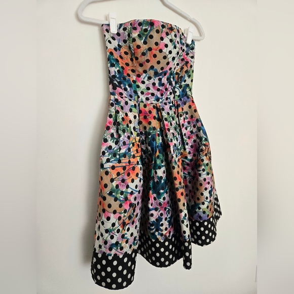 Corey Lynn Calter Floral Polka Dot Strapless Dress with Pockets | Size 2 - Picture 3 of 8